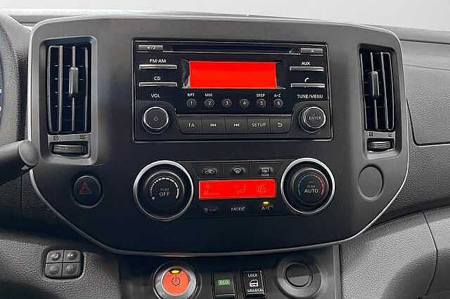Nissan e-NV200