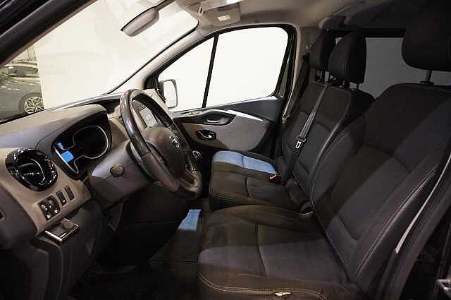 Nissan NV300